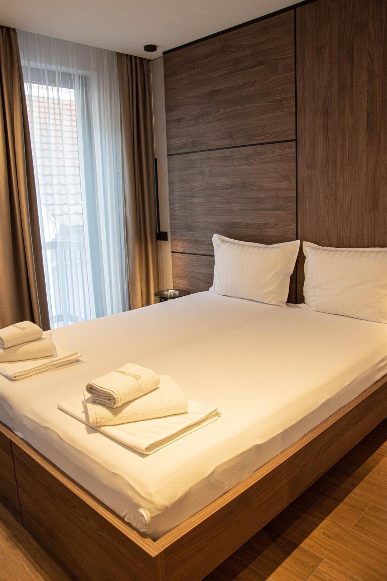 Kristall Apartments Premium Šabac Eksteriør bilde